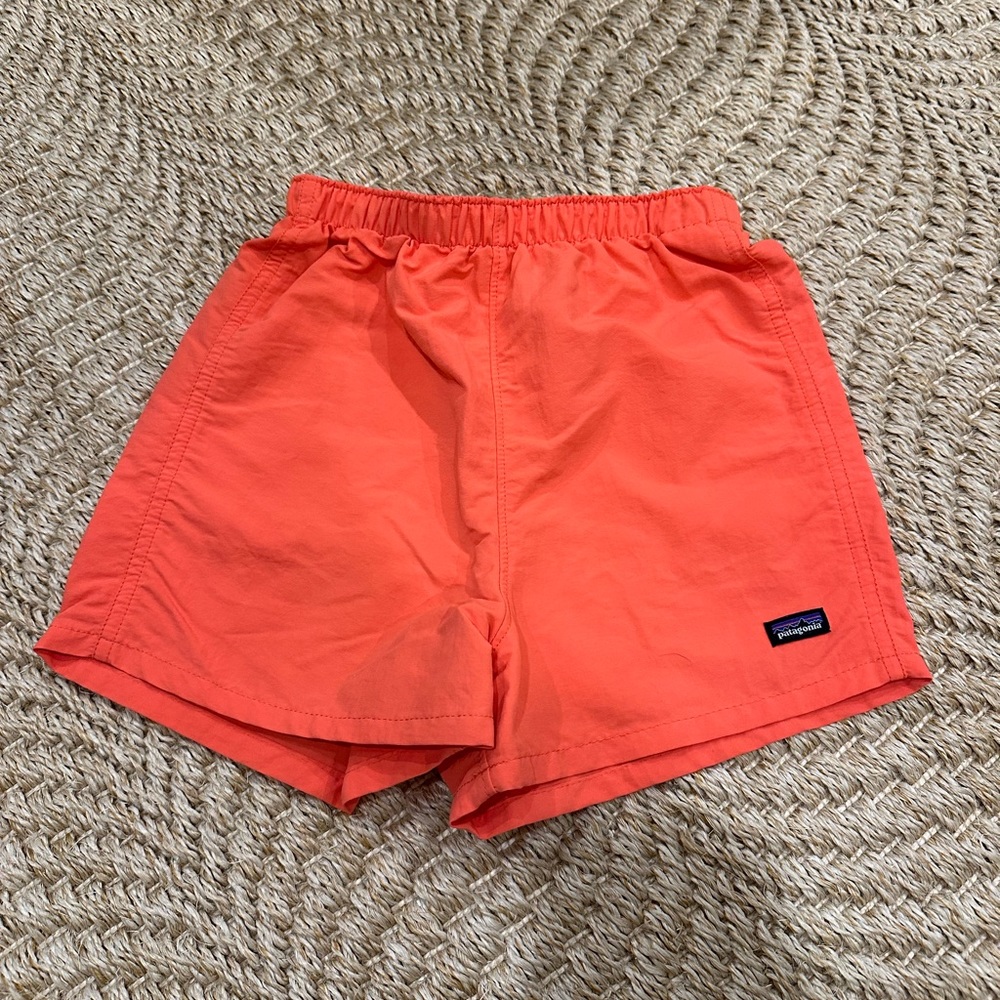 Patagonia Baggies Size 5T